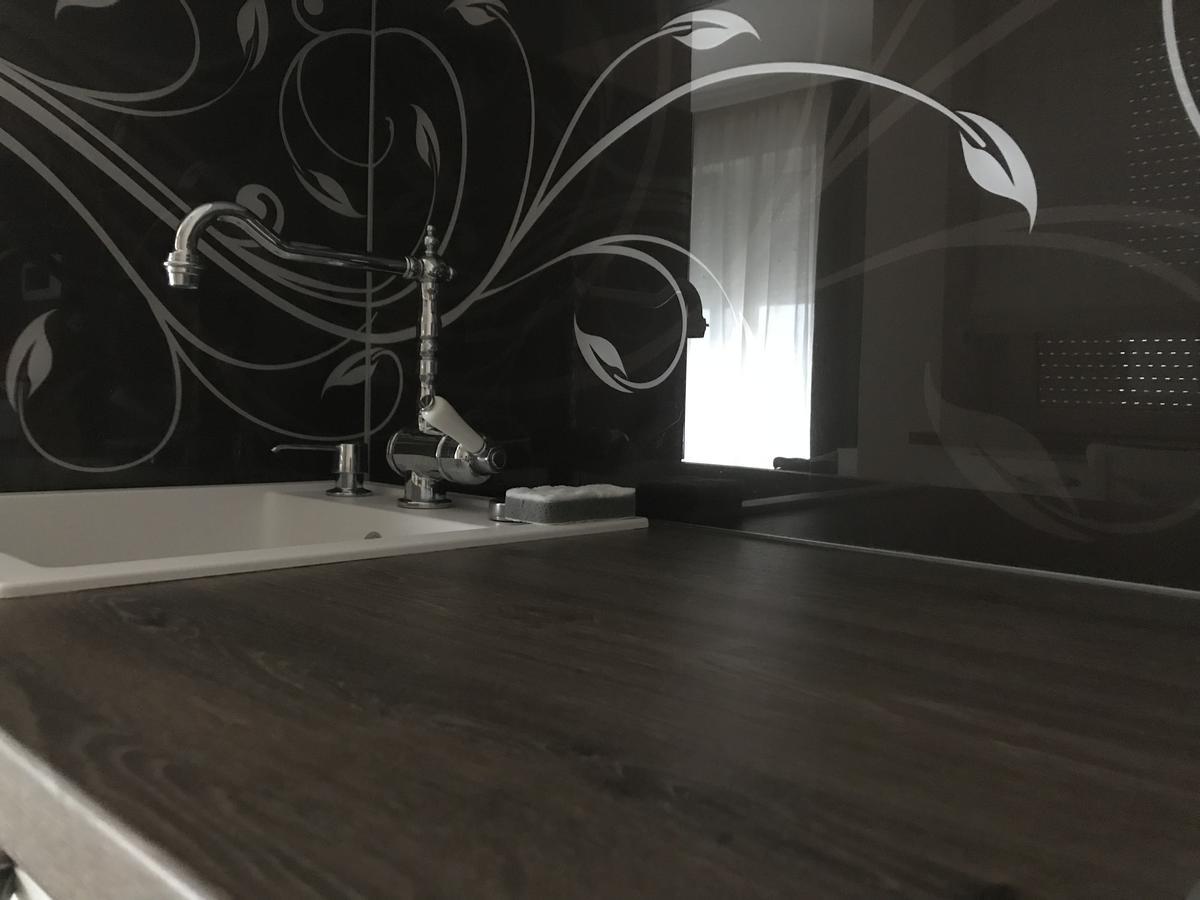 Lux New White Apartment ノヴィ・サド エクステリア 写真